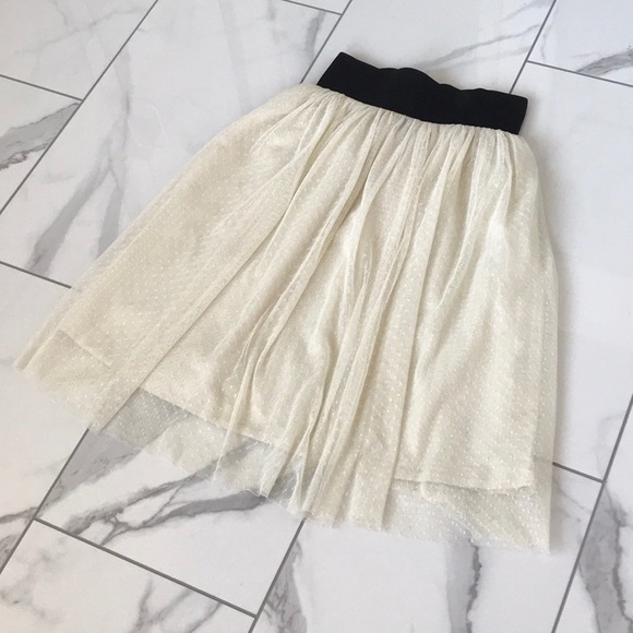 Better B Cream Tulle Skirt - Picture 1 of 7